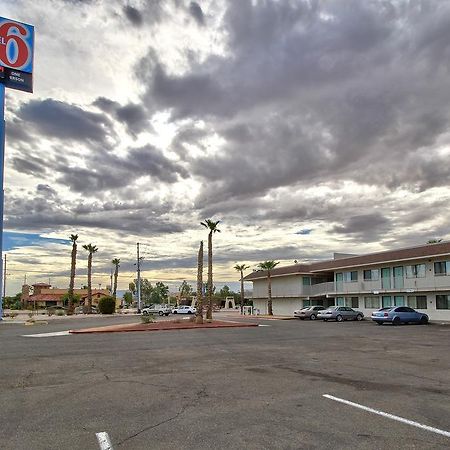 Budgetel Inn&Suites Yuma Eksteriør bilde