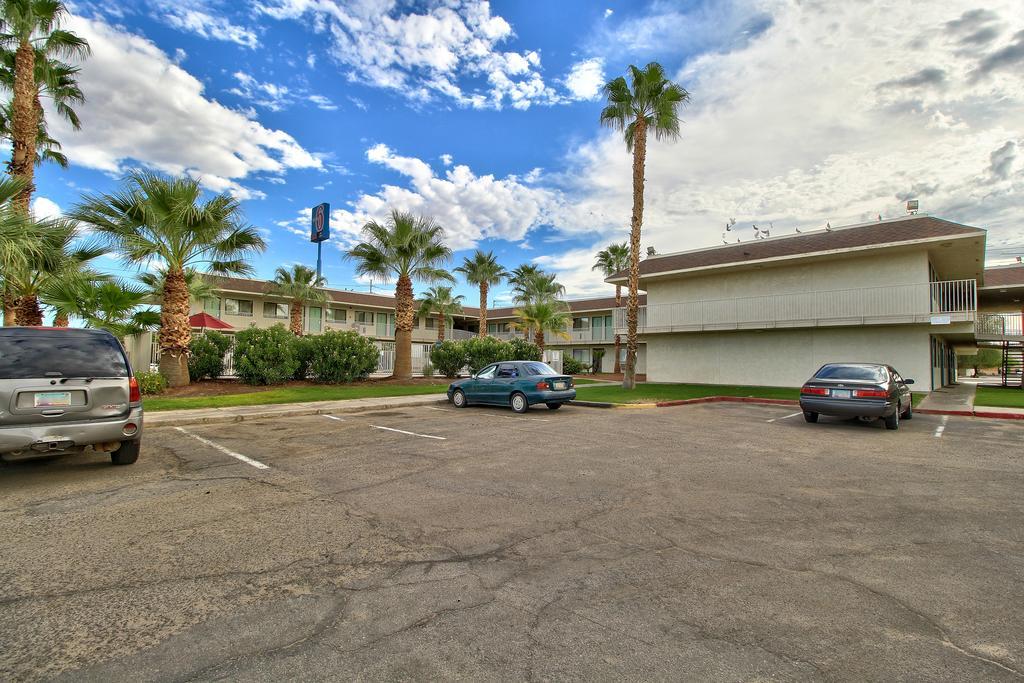 Budgetel Inn&Suites Yuma Eksteriør bilde