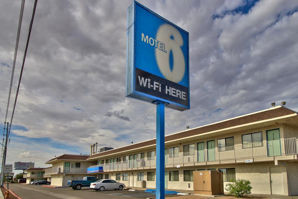 Budgetel Inn&Suites Yuma Eksteriør bilde