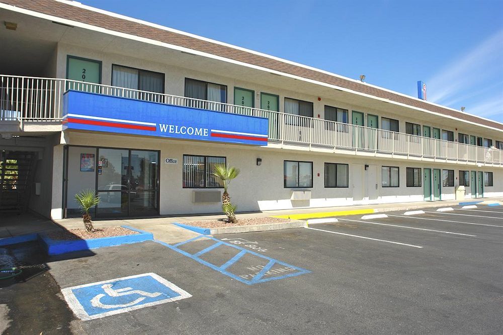 Budgetel Inn&Suites Yuma Eksteriør bilde