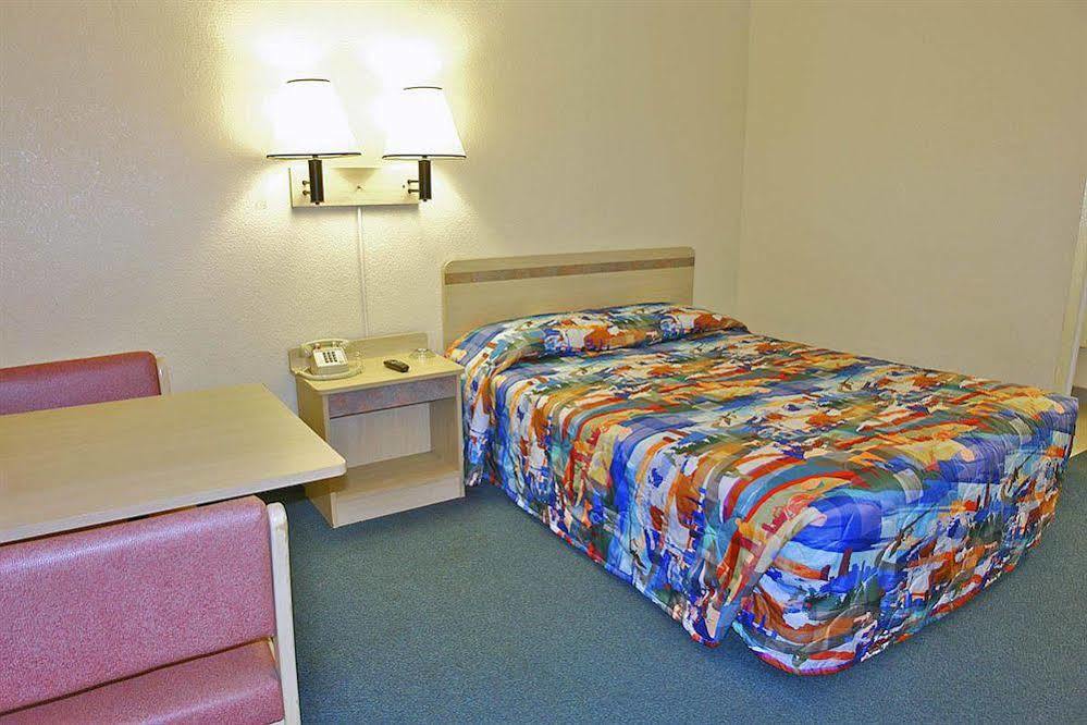 Budgetel Inn&Suites Yuma Eksteriør bilde